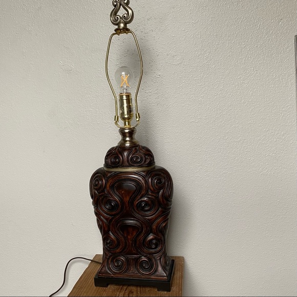 Gorgeous Boho Tribal Carved Wood/Resin Brown Uttermost  Table Lamp - Picture 2 of 9